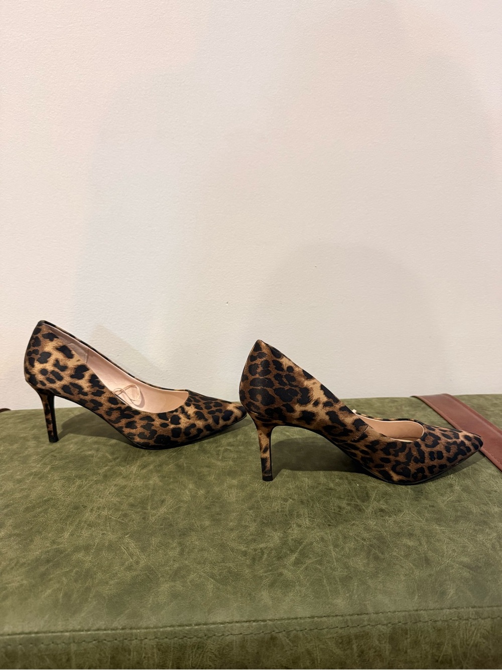 H&M Leopard Print Pointed Pumps - Brown & Black - Picture 4 of 6